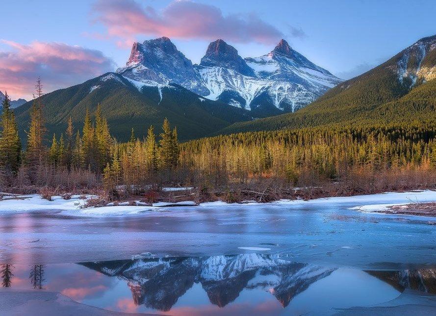 3 Bedroom Condo By Canadian Rockies Vacation Rentals 坎莫尔 外观 照片